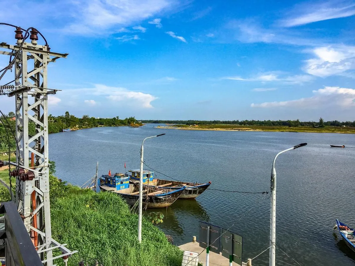 Autumn Bay Retreat Hoi An Hotel
