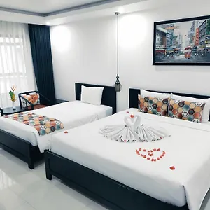 Gem Riverside Hotel