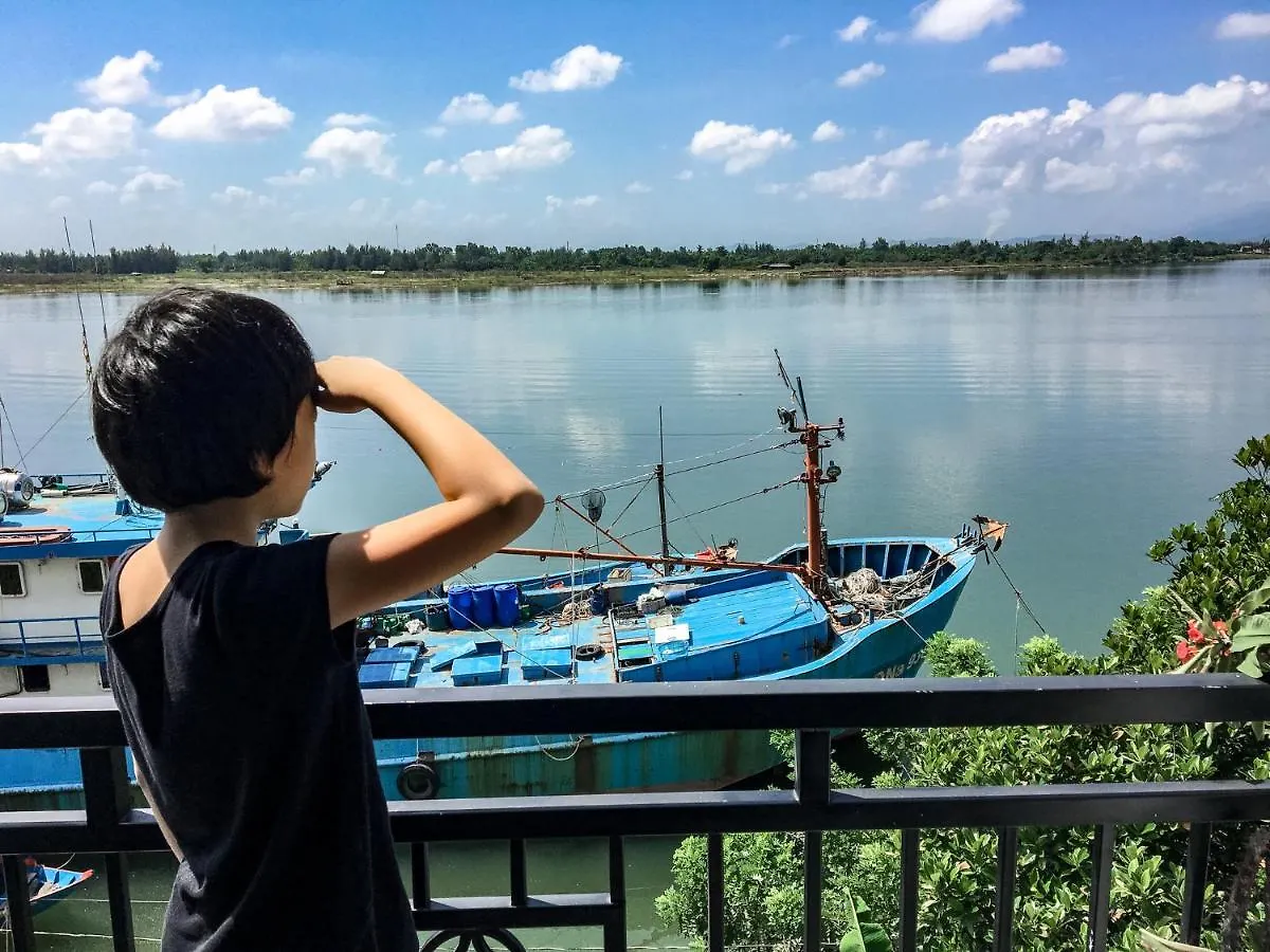 Autumn Bay Retreat Hoi An Hotel