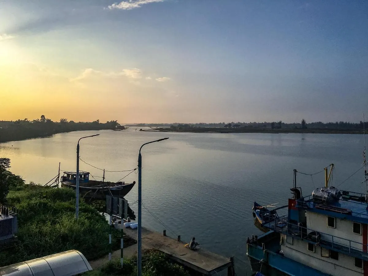 Autumn Bay Retreat Hoi An Hotel