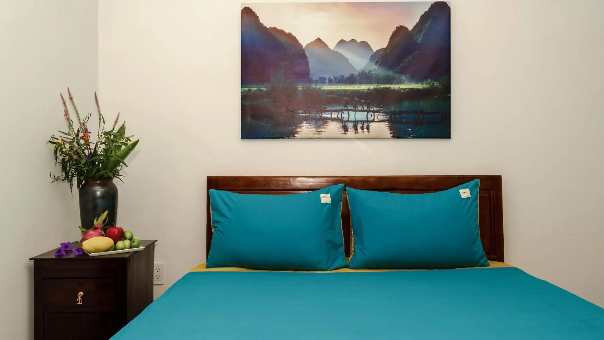 Autumn Bay Retreat Hoi An Hotel