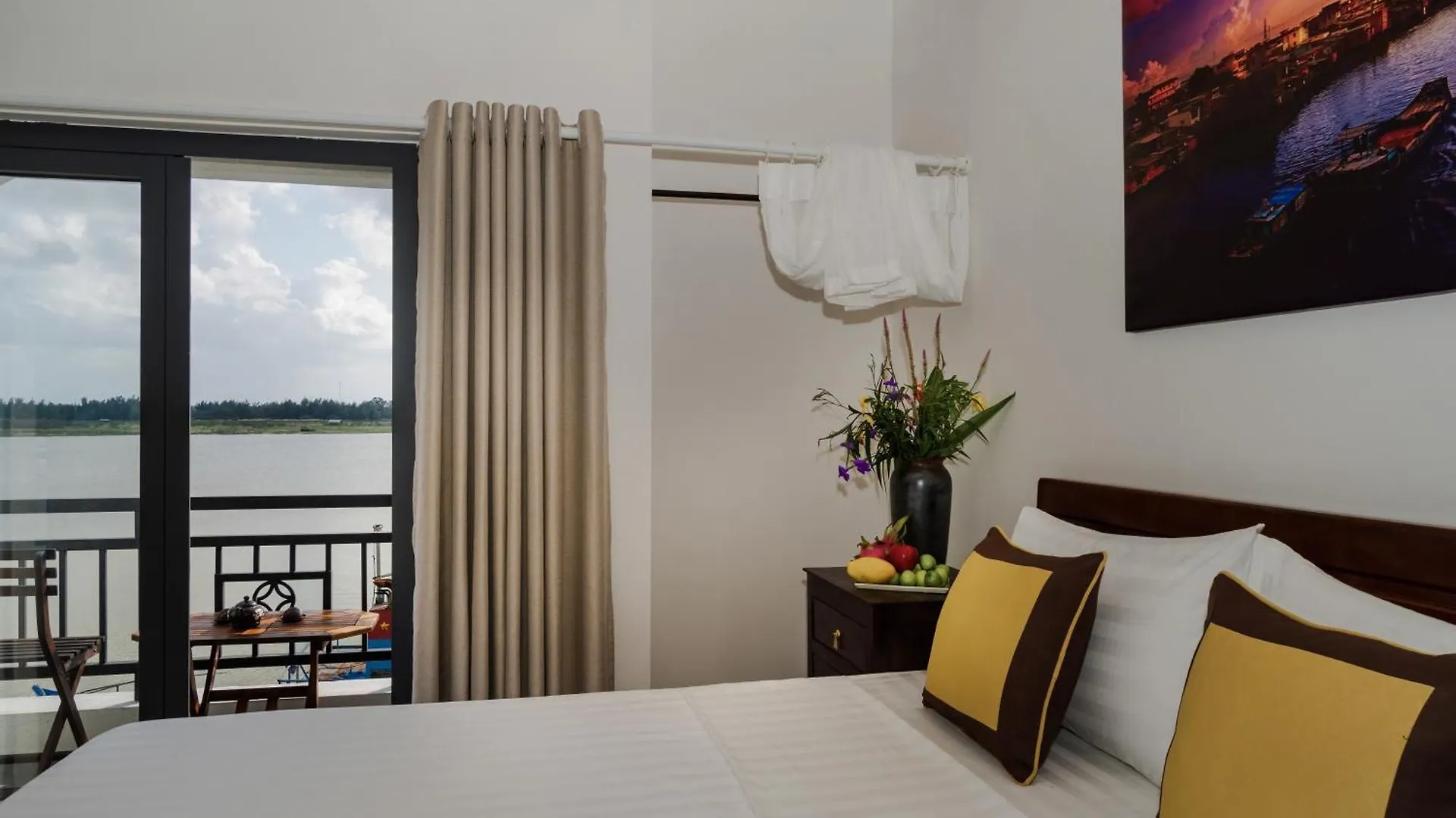 Autumn Bay Retreat Hoi An Hotel