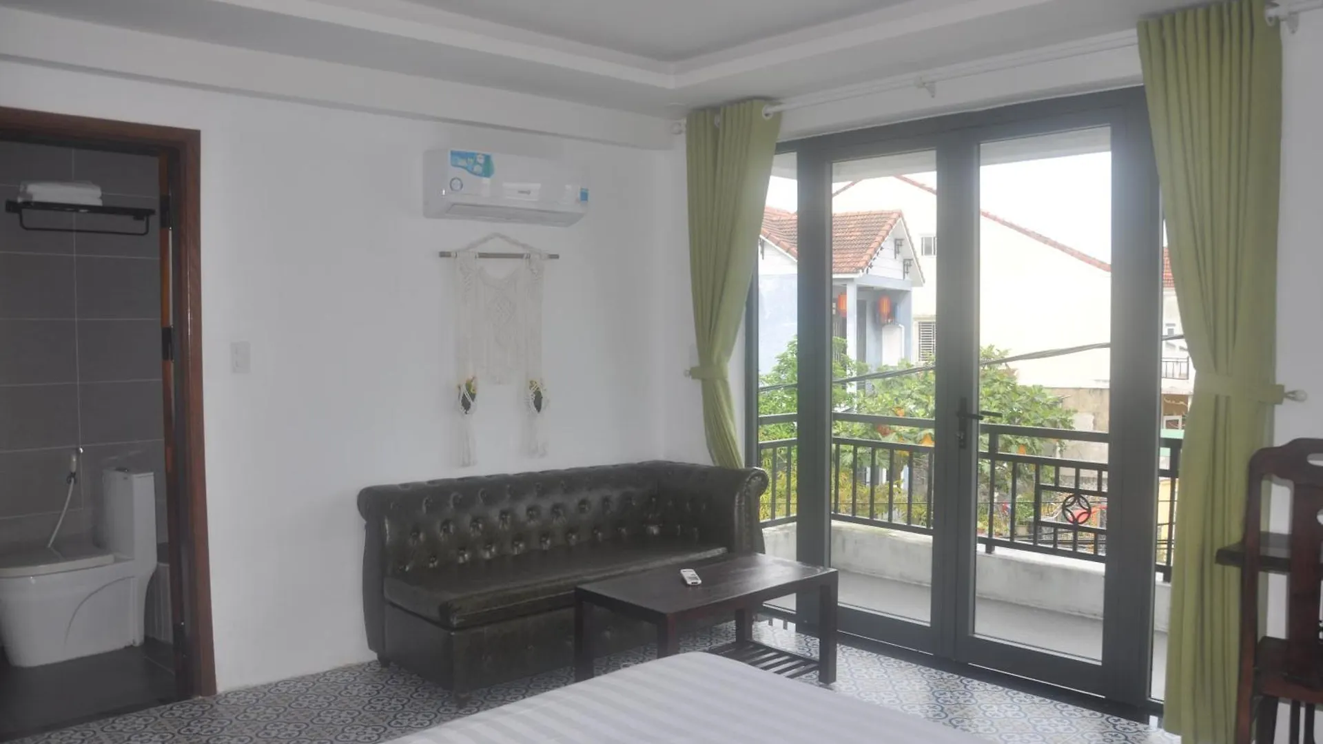 Autumn Bay Retreat Hoi An Hotel