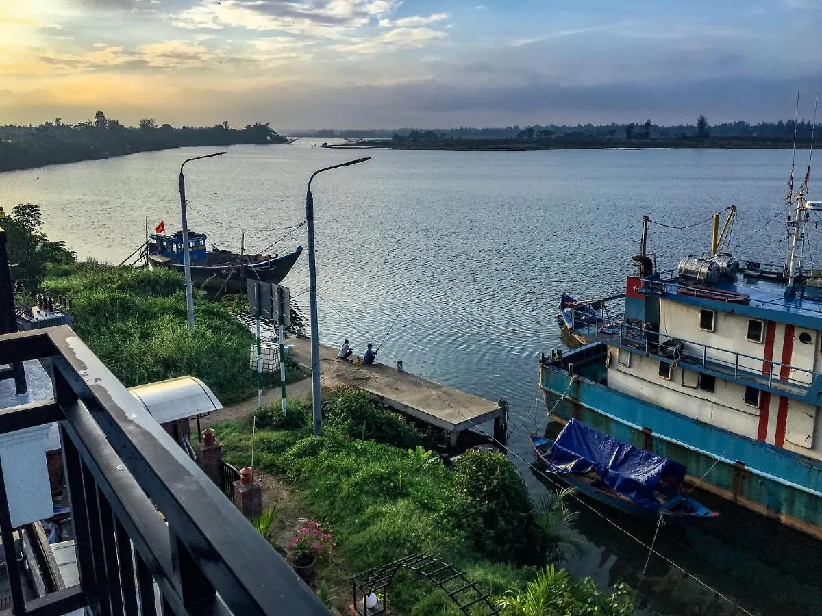Autumn Bay Retreat Hoi An Hotel