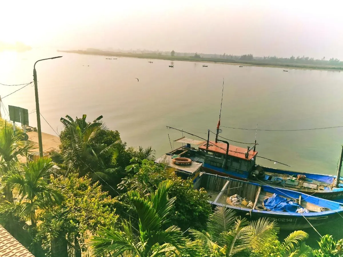 Autumn Bay Retreat Hoi An Hotel