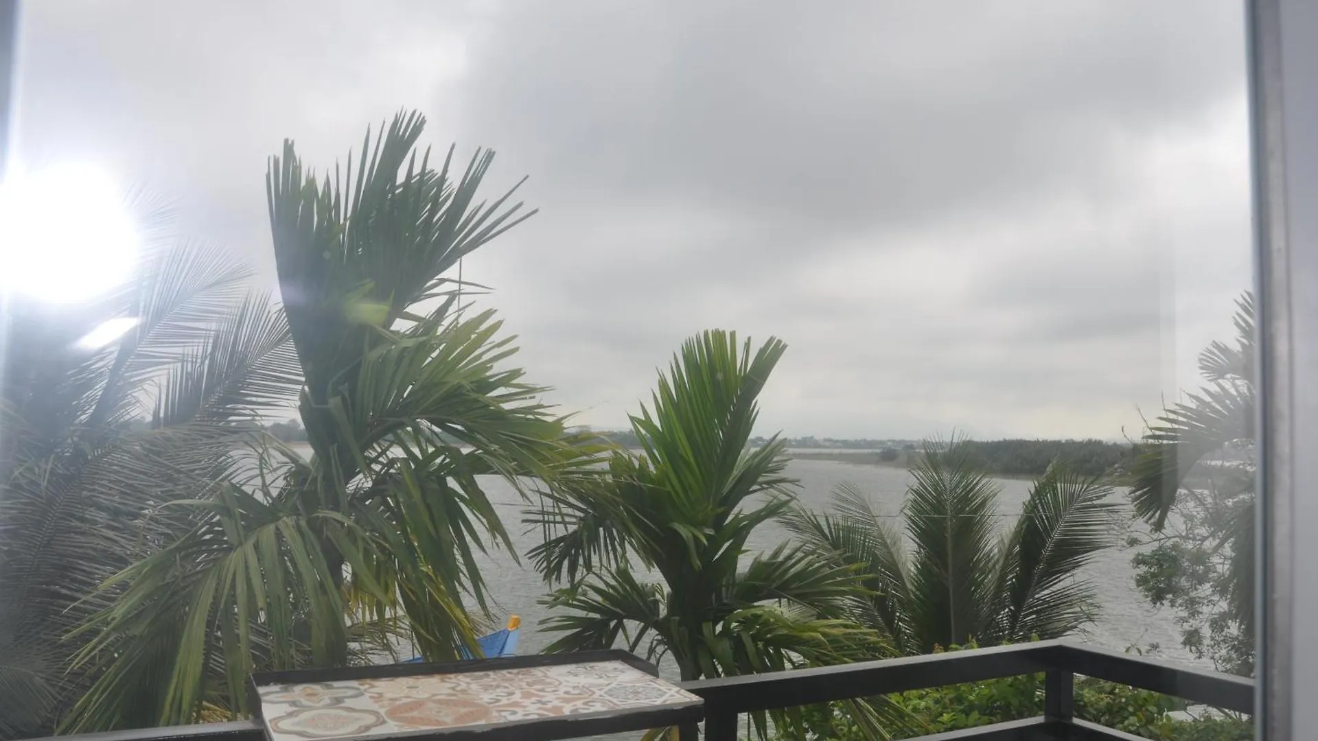 Autumn Bay Retreat Hoi An Hotel 0*,