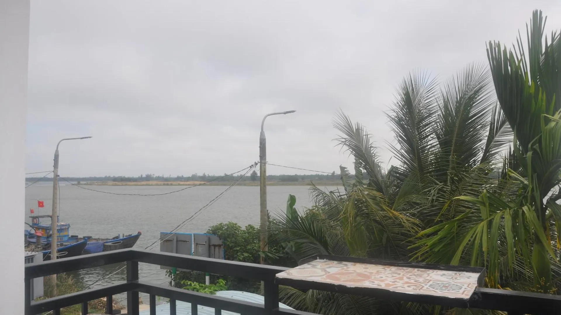 Autumn Bay Retreat Hoi An Hotel