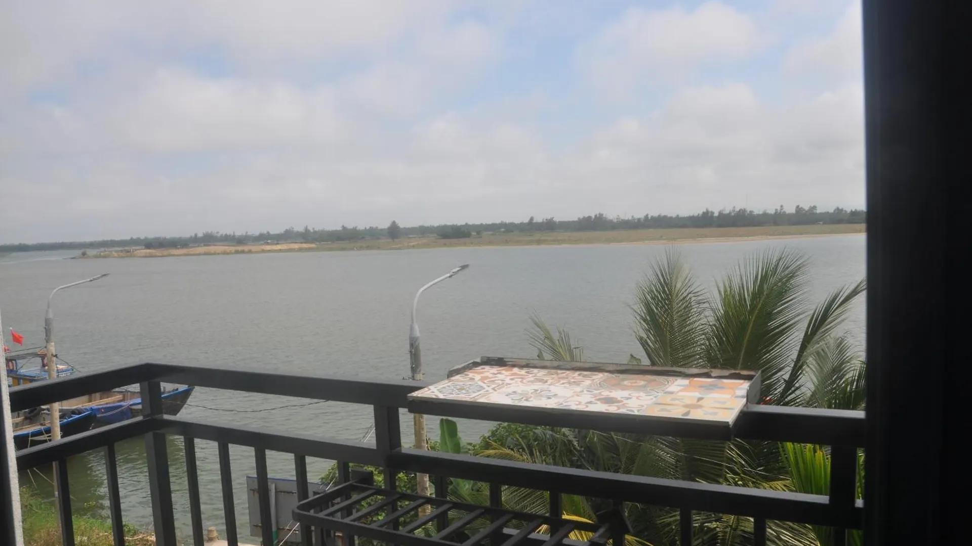 Autumn Bay Retreat Hoi An Hotel
